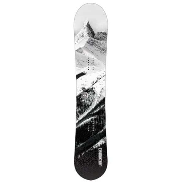 Découvrez notre avis détaillé sur la Lib Tech Cold Brew 157 cm : performance, design et technologie de cette planche de snowboard innovante.