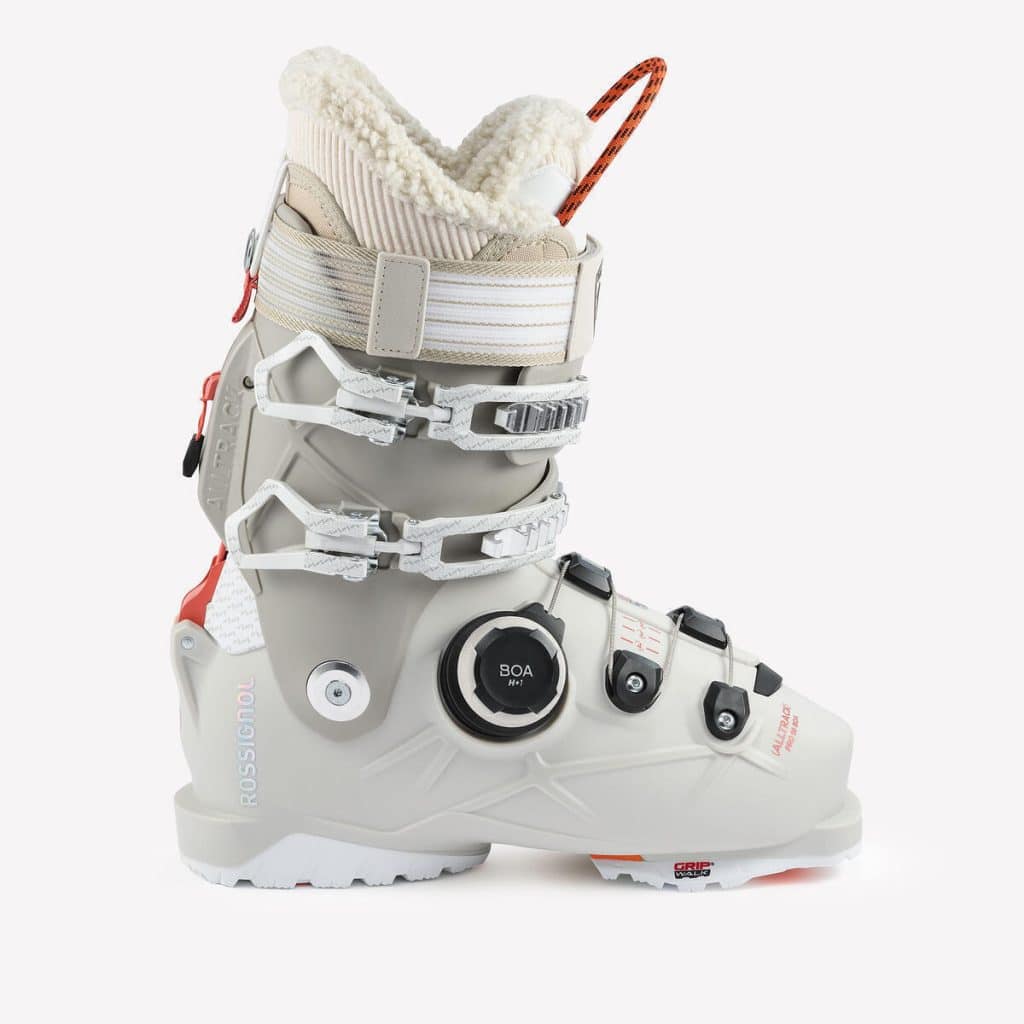 Test des chaussures de ski femme Decathlon Rossignol Alltrack Pro 90 BOA MV crèmes
